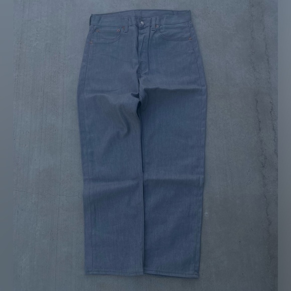 Grey Levi’s 501 - Picture 1 of 5